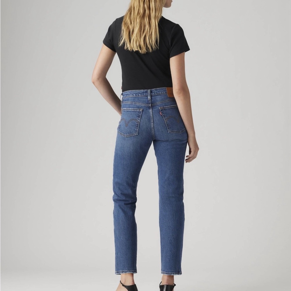 Levi's Premium Wedgie Straight Blue Jeans W27  L28 Womens